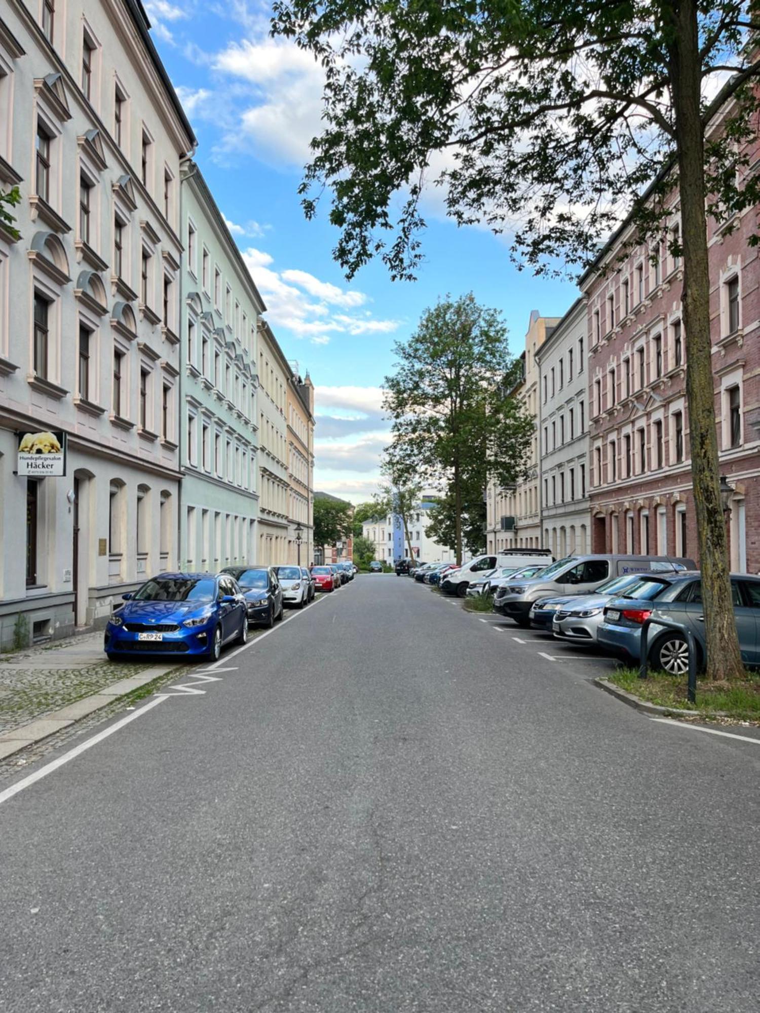 K2-Project - Gipfelstuermer - Ueber Den Daechern Von Schlosschemnitz Exteriör bild