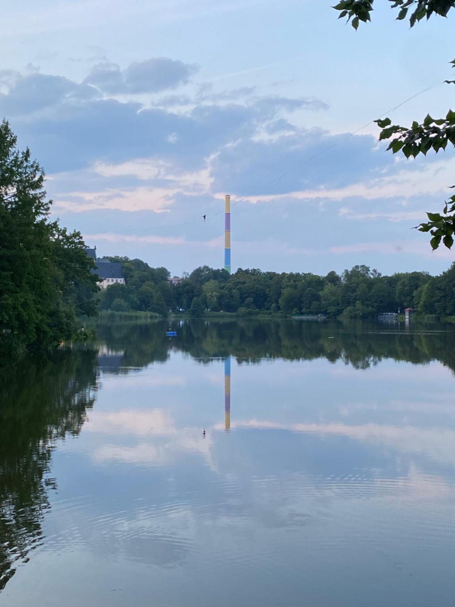K2-Project - Gipfelstuermer - Ueber Den Daechern Von Schlosschemnitz Exteriör bild